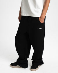 BLACK WIDE-LEG SWEATPANTS